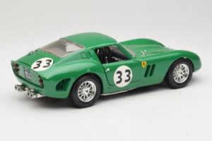 Ferrari 250 GTO #33 Verde Bburago 1:18 3011-G1 Metal - imaginea 3 din 8