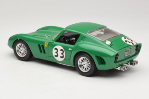 Ferrari 250 GTO #33 Verde Bburago 1:18 3011-G1 Metal - imaginea 7 din 8