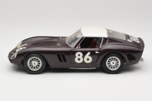 Ferrari 250 GTO #86 Negru Bburago 1:18 3011-B1 Metal - imaginea 4 din 8