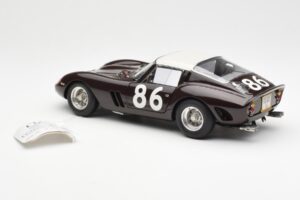 Ferrari 250 GTO #86 Targa Florio 1962 CMC 1:18 M-156 Metal - imaginea 5 din 6