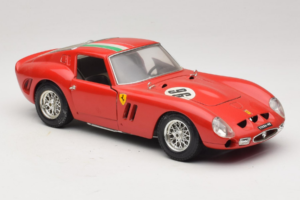 Ferrari 250 GTO #96 Roșu Steag Italian 1962 Bburago 1:18 3011-P2 Metal - imaginea 6 din 8