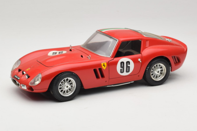 Ferrari 250 GTO #96 Roșu Steag Italian 1962 Bburago 1:18 3011-P2 Metal