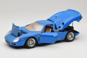 Ferrari 250 LM Albastru Bburago 1:18 3033-B1 Metal - imaginea 2 din 8