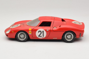 Ferrari 250 LM #21 M. Gregory / J. Rindt 24 Hours of Le Mans 1965 Bburago 1:18 3033-P2 Metal - imaginea 4 din 8
