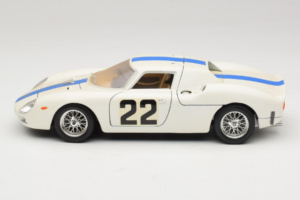Ferrari 250 LM #22 Alb 1965 Bburago 1:18 3333-W1 Metal - imaginea 4 din 8