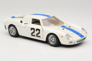 Ferrari 250 LM #22 Alb 1965 Bburago 1:18 3333-W1 Metal - imaginea 6 din 8