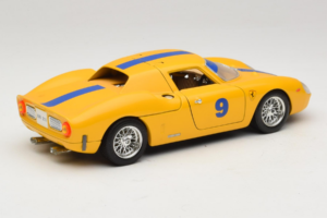 Ferrari 250 LM #9 Galben 1965 Bburago 1:18 3033-Y1 Metal - imaginea 3 din 8