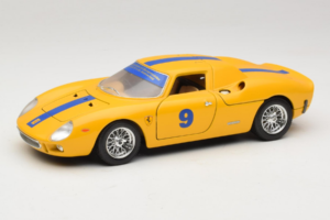 Ferrari 250 LM #9 Galben 1965 Bburago 1:18 3033-Y1 Metal