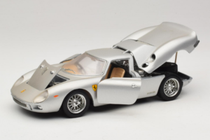 Ferrari 250 LM Argintiu Bburago 1:18 3033-S1 Metal - imaginea 2 din 8