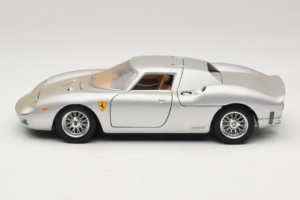 Ferrari 250 LM Argintiu Bburago 1:18 3033-S1 Metal - imaginea 4 din 8