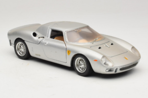 Ferrari 250 LM Argintiu Bburago 1:18 3033-S1 Metal - imaginea 6 din 8