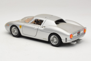 Ferrari 250 LM Argintiu Bburago 1:18 3033-S1 Metal - imaginea 7 din 8