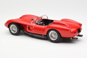 Ferrari 250 Testa Rossa Pontoon Fender Roșu CMC 1:18 M-071 Metal - imaginea 5 din 6