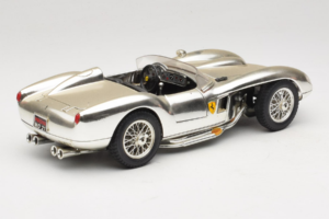 Ferrari 250 Testa Rossa Chrome Argintiu Bburago 1:18 3007-C1 Metal - imaginea 3 din 8