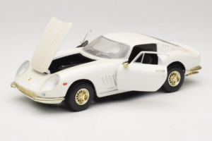 Ferrari 275 GTB/4 Alb ERTL 1:18 7493 Metal - imaginea 2 din 8