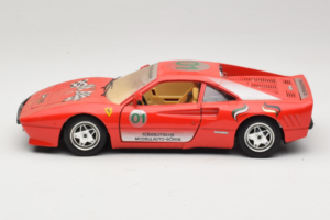Ferrari 288 GTO #1 Roșu 1984 Bburago 1:18 3027-P3 Metal - imaginea 4 din 8