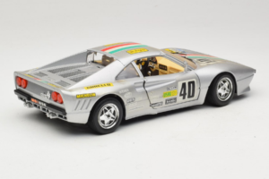 Ferrari 288 GTO #40 Argintiu 1984 Bburago 1:18 3027-S1 Metal - imaginea 3 din 8