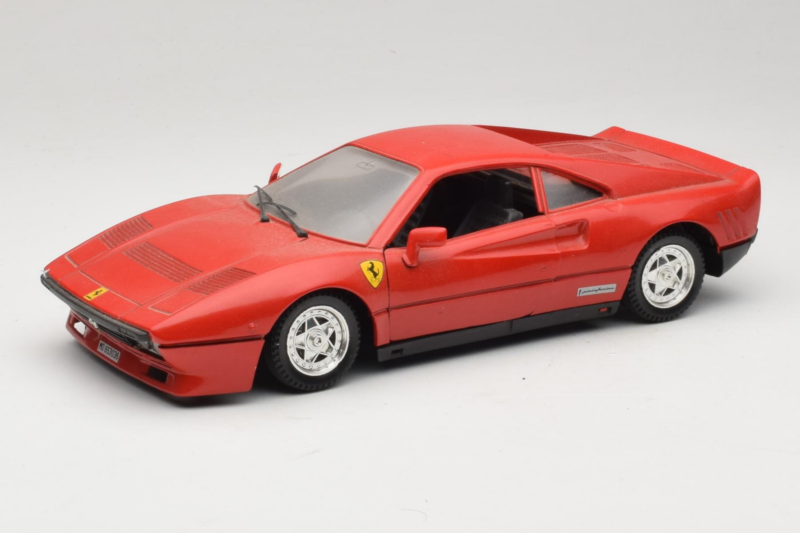 Ferrari 288 GTO Roșu Tonka 1:18 3233 Metal