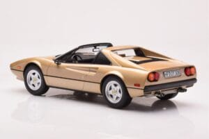 Ferrari 308 GTS Auriu Ediție Limitată Norev 1:18 187932 Metal - imaginea 5 din 6