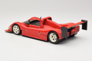 Ferrari 333 SP Roșu Cu Jante Albe Hot Wheels 1:18 29230 Metal - imaginea 7 din 8