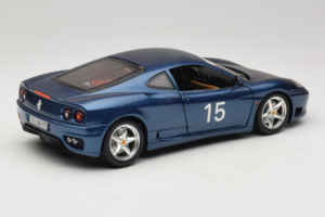 Ferrari 360 Modena #15 Ediție Limitată Albastru Metalizat Bburago 1:18 3358-F1 Metal - imaginea 3 din 8