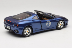 Ferrari 360 Modena Targa Ediție Limitată 333 buc Violet Metalizat Bburago 1:18 3348-F1 Metal - imaginea 3 din 8