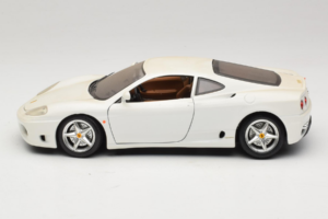 Ferrari 360 Modena Alb Bburago 1:18 3368-W1 Metal - imaginea 4 din 8
