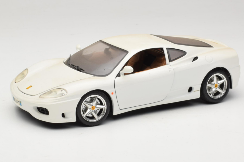 Ferrari 360 Modena Alb Bburago 1:18 3368-W1 Metal