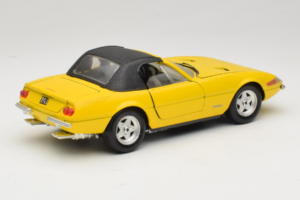 Ferrari 365 GTS/4 Daytona Cabriolet Galben Techno Giodi 1:18 740028 Metal - imaginea 3 din 8
