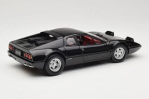 Ferrari 365 GT4/BB Negru Kyosho 1:18 08173K Metal - imaginea 3 din 8