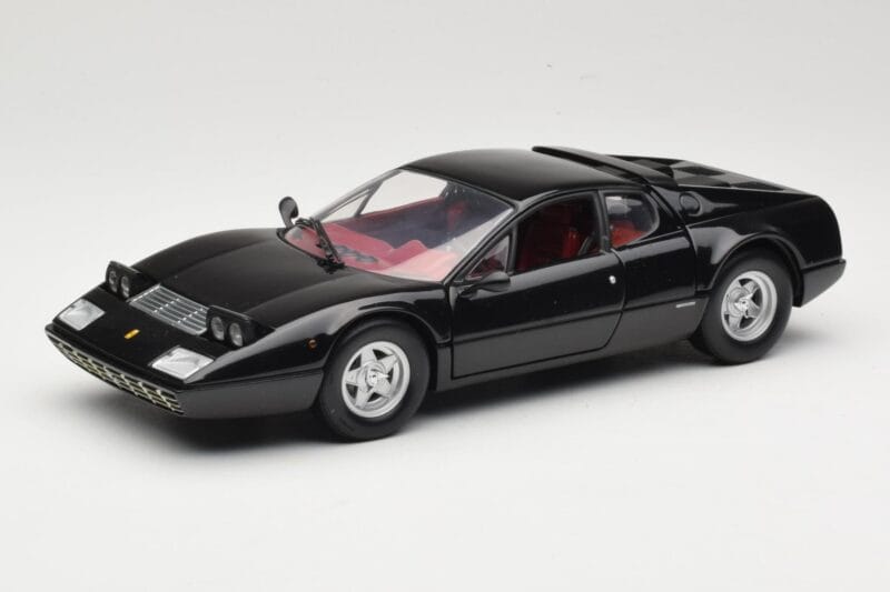 Ferrari 365 GT4/BB Negru Kyosho 1:18 08173K Metal