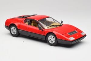 Ferrari 365 GT4/BB Roșu Kyosho 1:18 08173R Metal - imaginea 6 din 8