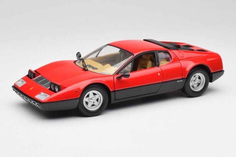 Ferrari 365 GT4/BB Roșu Kyosho 1:18 08173R Metal