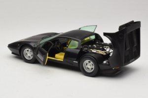 Ferrari 365 GT4 BB Negru Chrono 1:18 CH002 Metal - imaginea 5 din 8