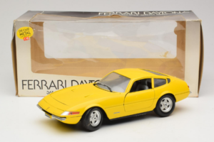 Ferrari 365 GTB/4 Daytona Galben Techno Giodi 1:18 40011-Y1 Metal - imaginea 7 din 7