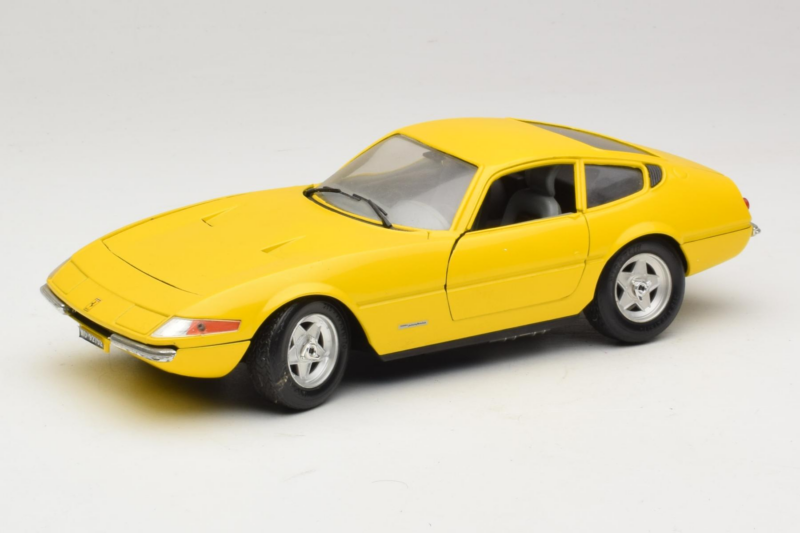 Ferrari 365 GTB/4 Daytona Galben Techno Giodi 1:18 40011-Y1 Metal
