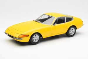 Ferrari 365 GTB/4 Daytona Galben Kyosho 1:18 08162Y Metal