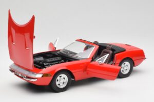 Ferrari 365 GTS Roșu Solido 1:18 8017 Metal - imaginea 2 din 8