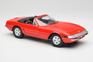 Ferrari 365 GTS Roșu Solido 1:18 8017 Metal - imaginea 6 din 8