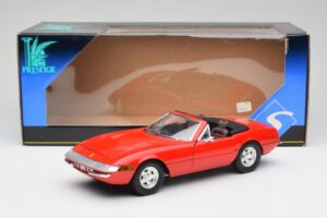 Ferrari 365 GTS Roșu Solido 1:18 8017 Metal - imaginea 8 din 8