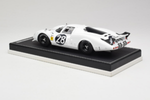 Ferrari 365 P2 #28 M. Gregory / J. Schlesser NART 24 Hours of Daytona 1967 Alb AB Models 1:18 REMC019 Rășină - imaginea 5 din 6