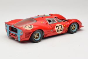 Ferrari 412P #23 W. Mairesse / J. Beurlys Le Mans 1967 Roșu Revell 1:18 48826 Metal - imaginea 3 din 8