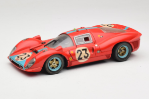 Ferrari 412P #23 W. Mairesse / J. Beurlys Le Mans 1967 Roșu Revell 1:18 48826 Metal