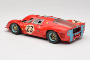 Ferrari 412P #23 W. Mairesse / J. Beurlys Le Mans 1967 Roșu Revell 1:18 48826 Metal - imaginea 7 din 8
