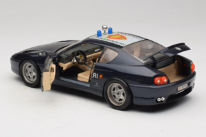Ferrari 456 GT Carabinieri Negru Bburago 1:18 3036-B3 Metal - imaginea 5 din 8