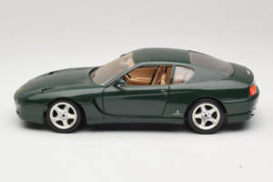Ferrari 456 GT Verde Închis Bburago 1:18 3046-GR1 Metal - imaginea 4 din 8