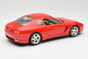Ferrari 456 GT Roșu Bburago 1:18 3036-M1 Metal - imaginea 3 din 8