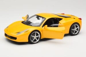 Ferrari 458 Italia Galben Hot Wheels 1:18 P9894 Metal - imaginea 2 din 8