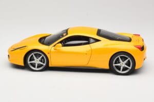 Ferrari 458 Italia Galben Hot Wheels 1:18 P9894 Metal - imaginea 4 din 8