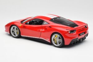 Ferrari 488 GTB Roșu Bburago 1:18 18-76102 Metal - imaginea 7 din 8